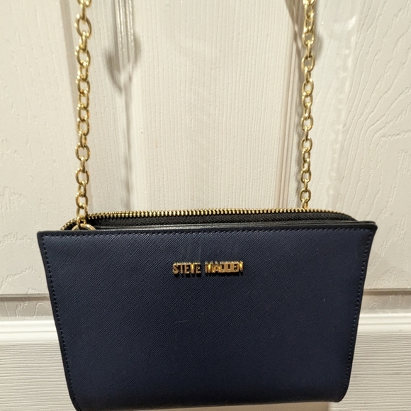 Steve Madden Bgreer On A String Crossbody - Picture 11 of 15